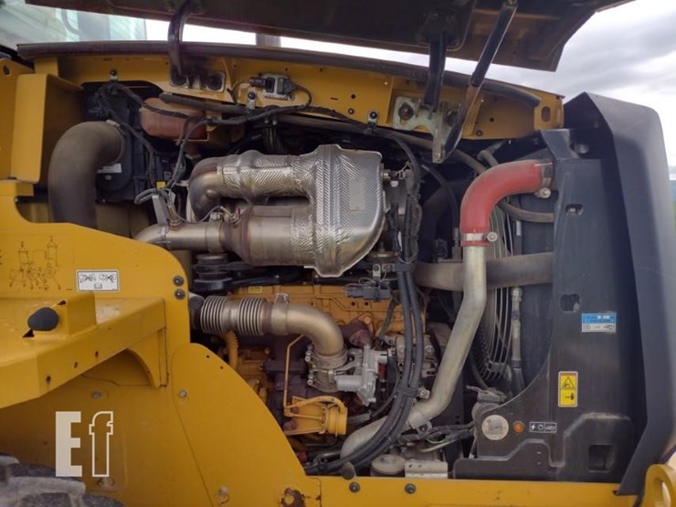 2018-caterpillar-910m-image-31