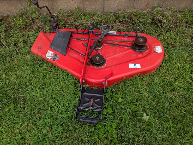 #3006-•-mower-deck-image-1