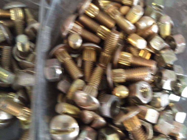 sickle-sections,-short-section-bolts-for-case-ih-soybean-head,-47-new-sections,-section-bolts-and-ne-image-4