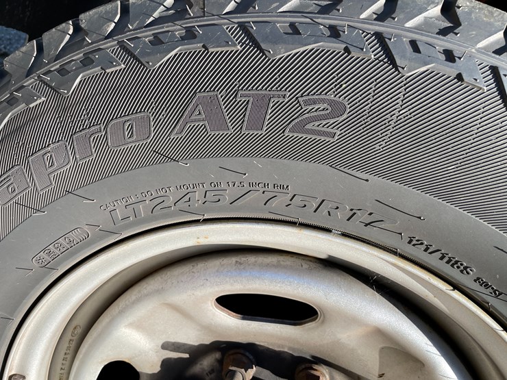 2015-ford-f250-xl-image-23