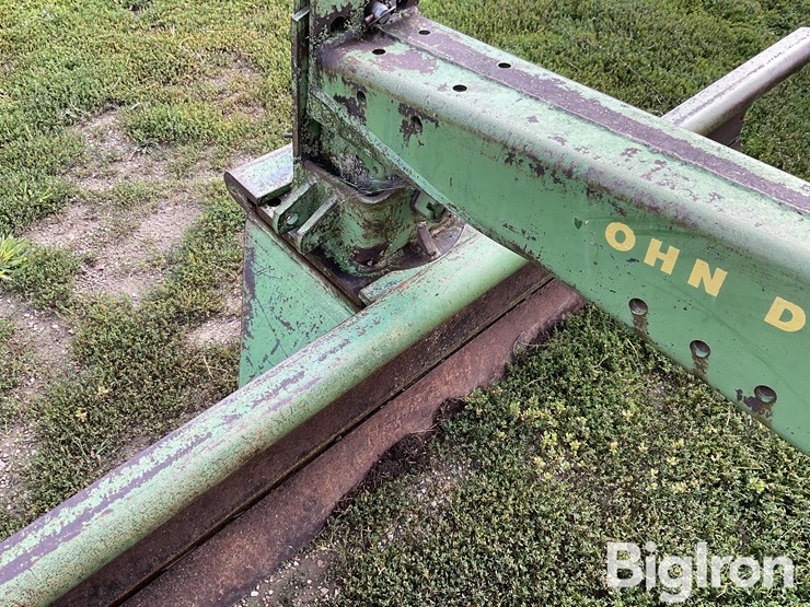 john-deere-115-image-12