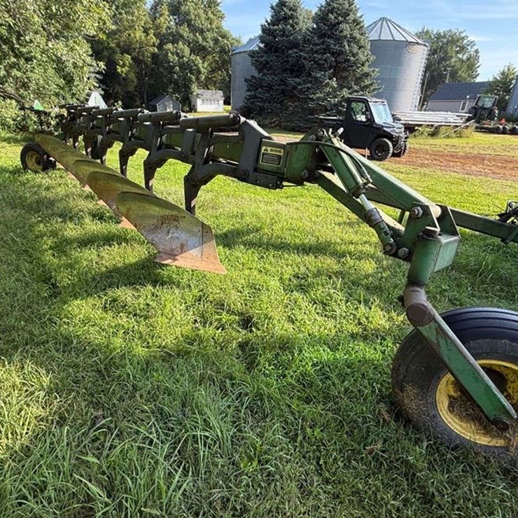 JOHN DEERE 2800