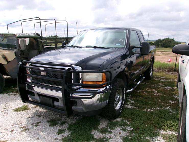 2001-ford-f250-image-1