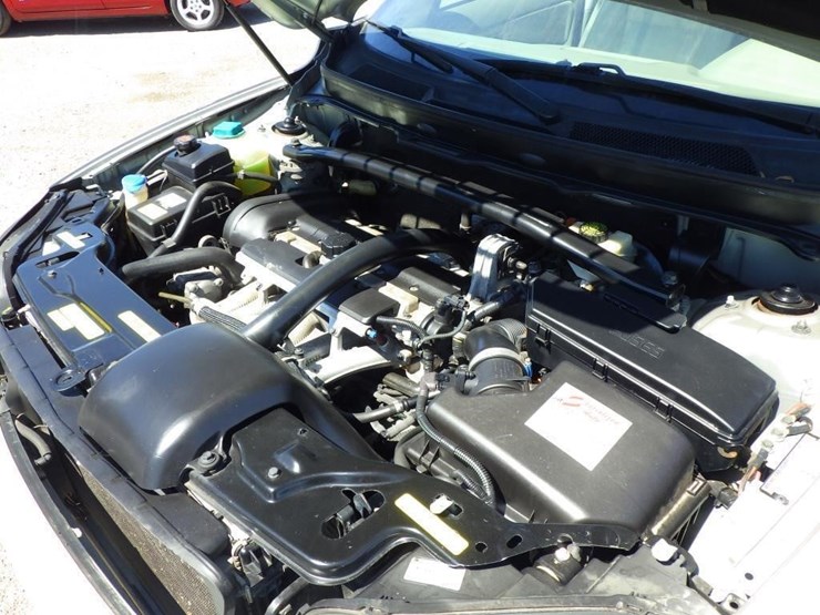 2004-volvo-xc90-image-10