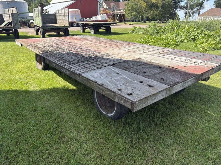 flat-hay-rack,-7.5’x14.5’,-plywood-deck,-*wire-panels-not-included-image-6