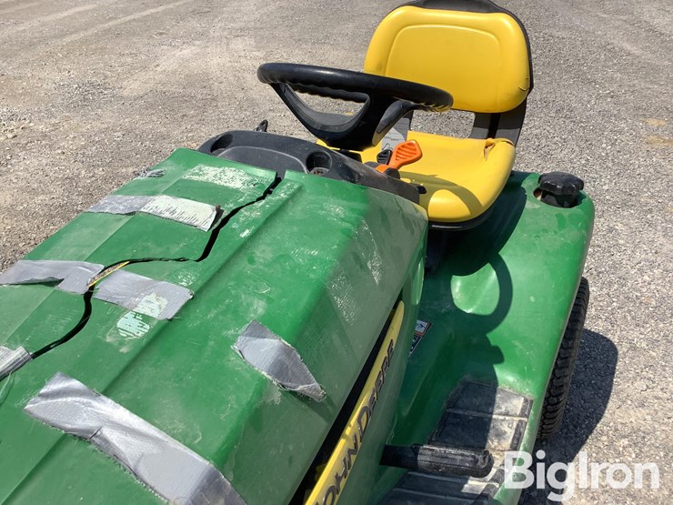 john-deere-x300-image-15