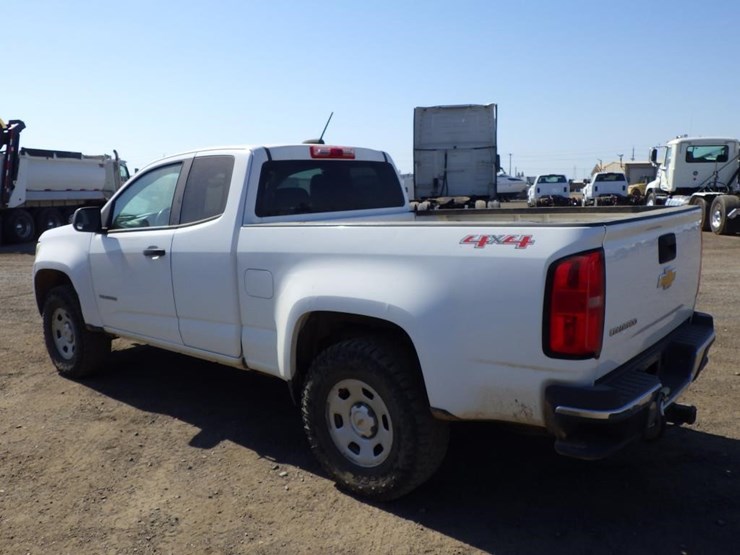 2016-chevrolet-colorado-image-5