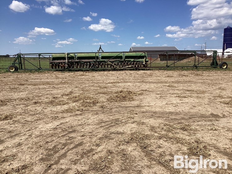 john-deere-9300-image-6
