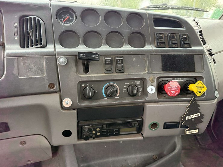 2000-caterpillar-c12-image-48