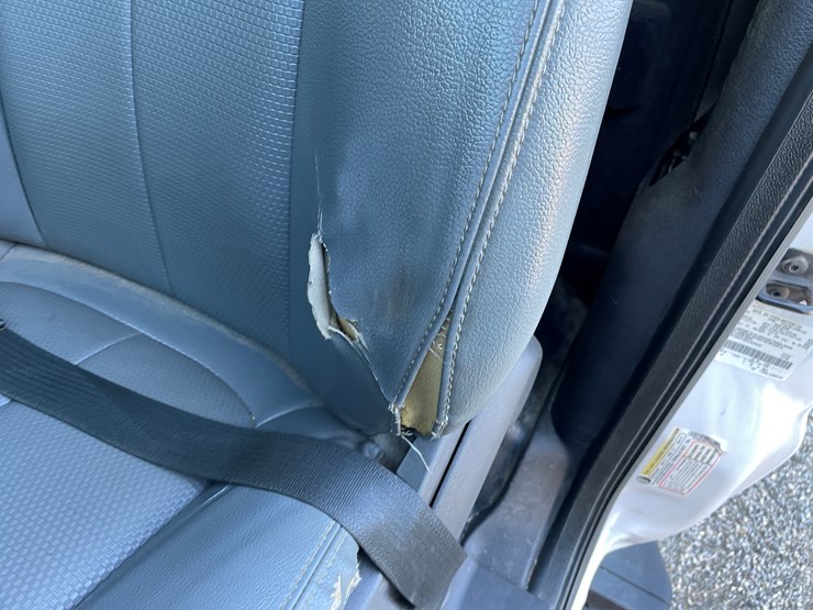 2016-ford-f250-xl-image-54
