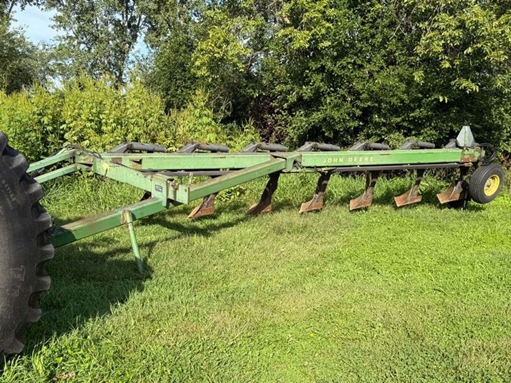 john-deere-2800-image-11