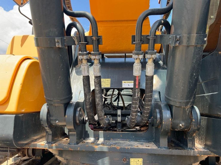 2019-hyundai-hx300l-image-14