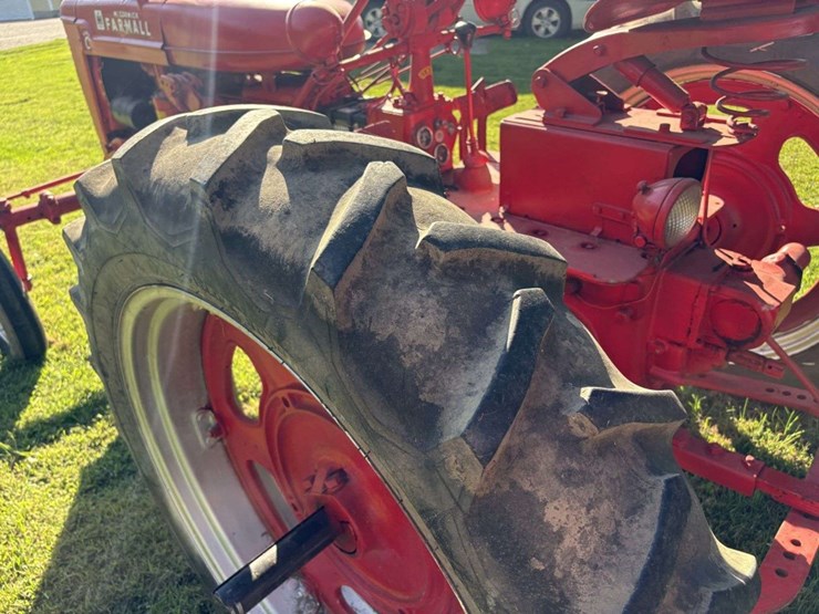 1952-farmall-super-c,-wf,-11.2-36-rears,-5.00-15-fronts,-pto,-6v,-sn--138124-image-8