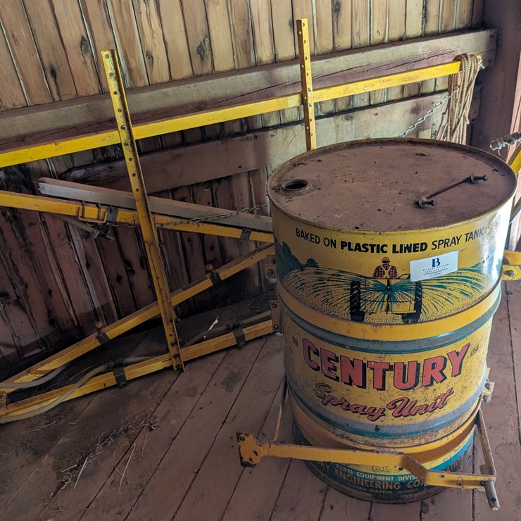 #3052 • Vintage Century Sprayer