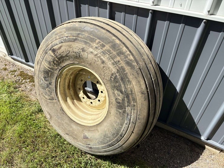 firestone-16.5-16.1-tire-on-8-bolt-ag-rim,-6”-center-image-1