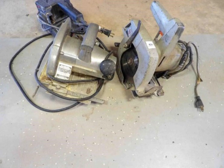 2---electric-hand-saws,-1---belt-sander-image-1