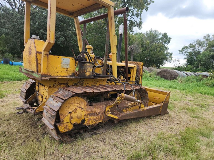 caterpillar-d4-image-14