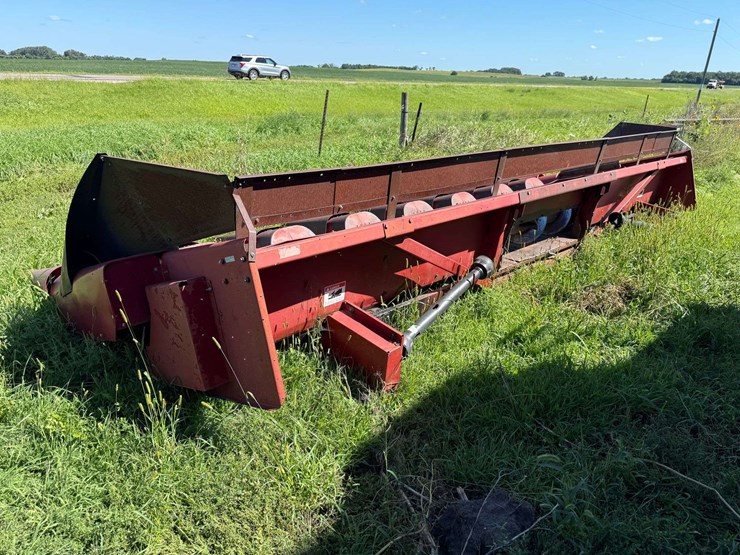 case-ih-1083-image-3