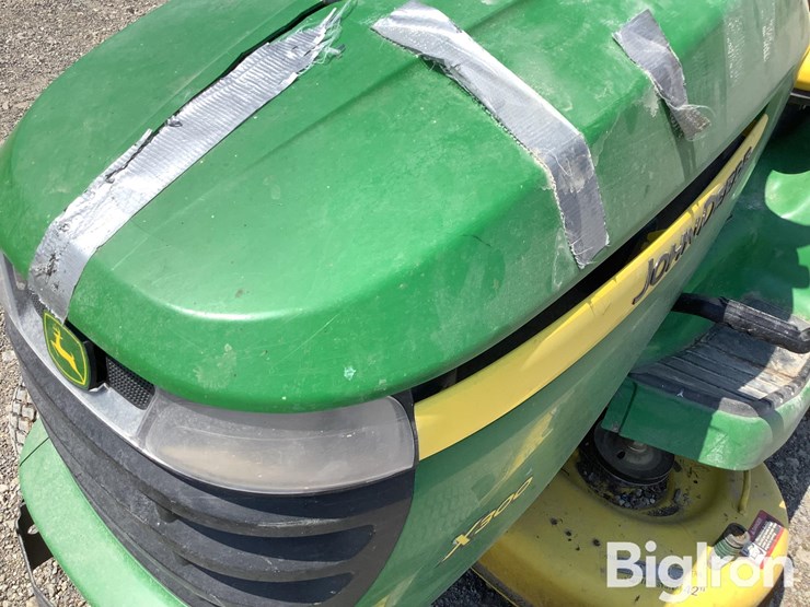 john-deere-x300-image-16