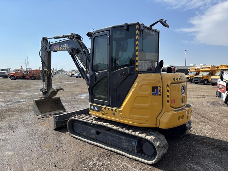 2023-deere-60g-image-4