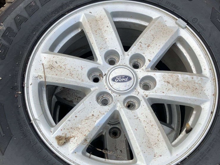 ford-6-bolt-rims-and-lt265/70r17-grabber-apt-tires---set-of-4-image-8