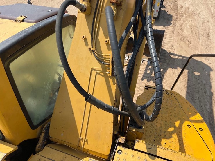 2005-caterpillar-321c-lcr-image-30