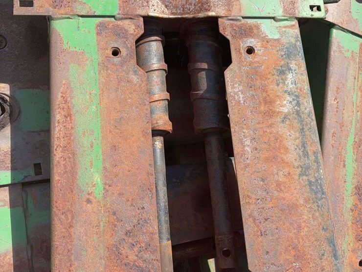 john-deere-6-image-3