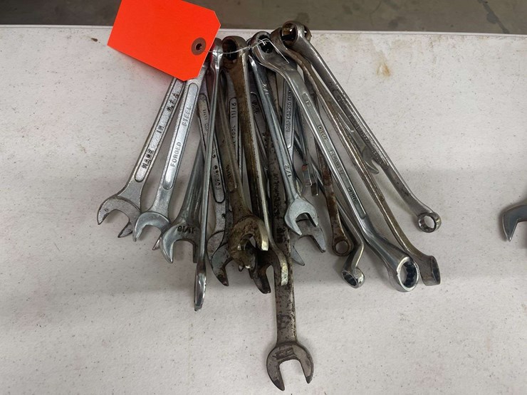 lot-of-(20)-wrenches-image-1