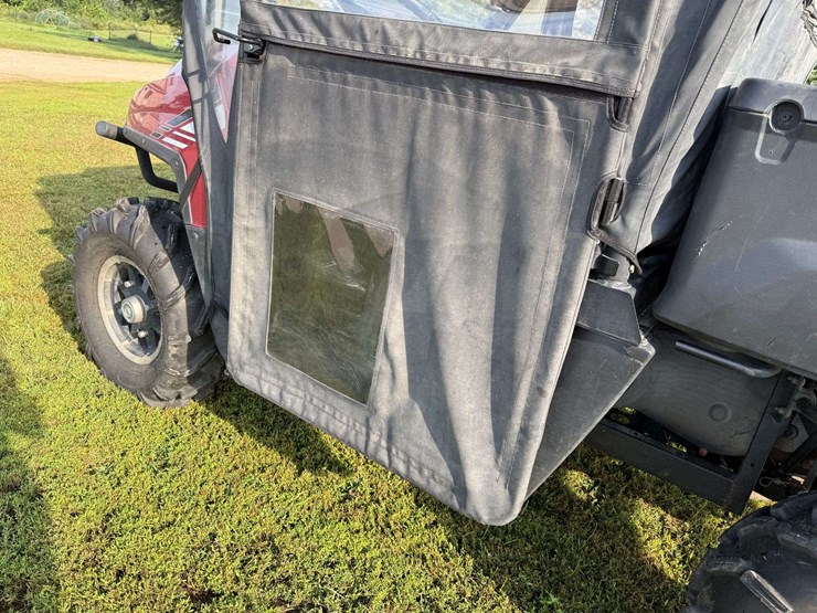 2013-polaris-ranger-800-image-23