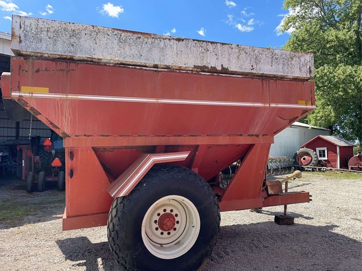 ez-flow-475w-grain-cart-image-5
