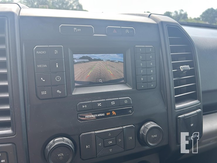 2020-ford-f150-image-28