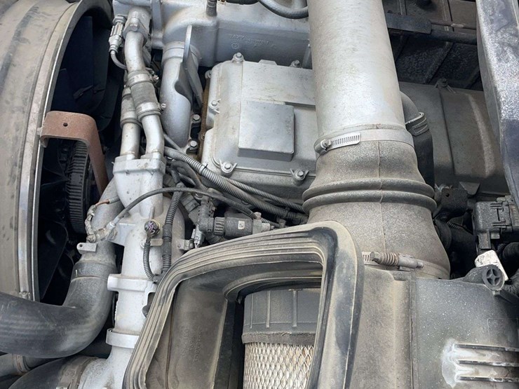 2015-navistar-prostar-day-cab---automatic-transmission-image-50