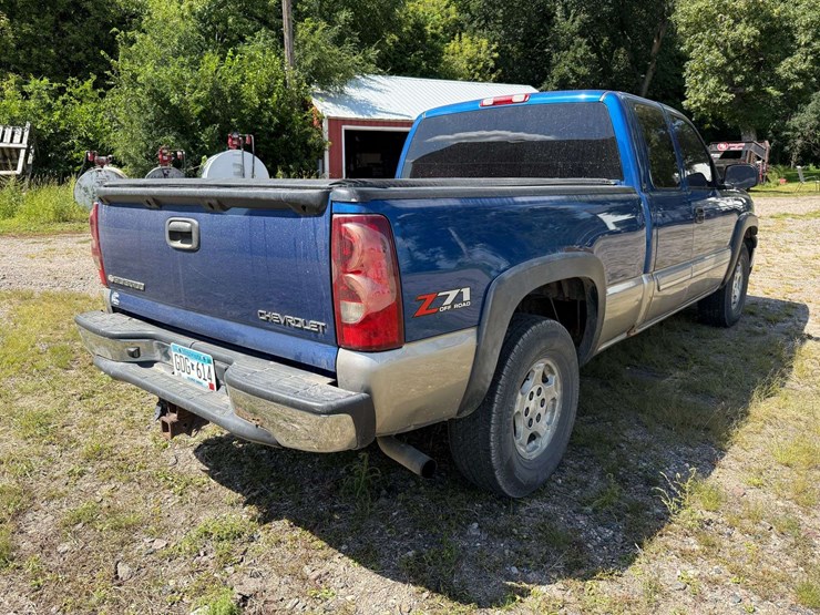 2003-chevrolet-1500-image-6