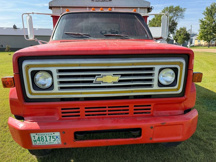 1976-c60-grain-truck,-single-axel,-15’-steel-box,-wood-floor,-roll-tarp,-v8-350-motor,-4-speed-2-spe-image-10
