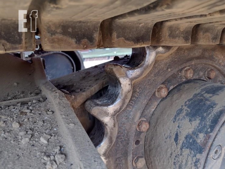 2018-bobcat-e85-image-28