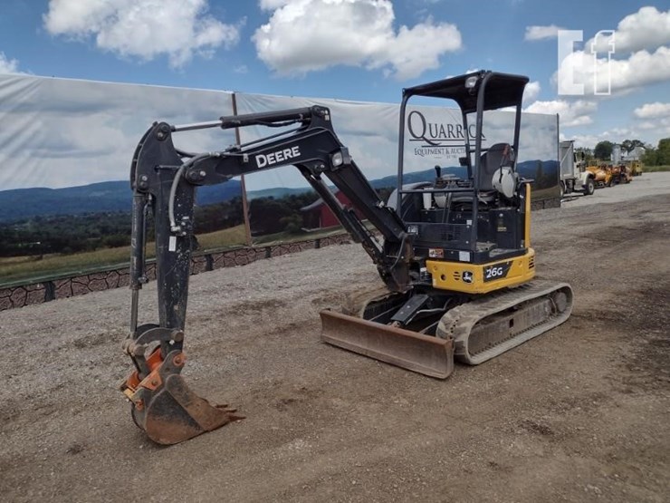 2021-deere-26g-image-29