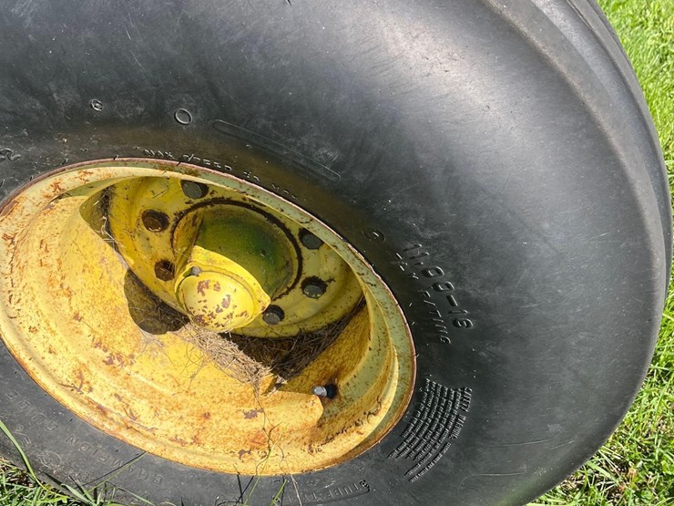 john-deere-4840-image-15