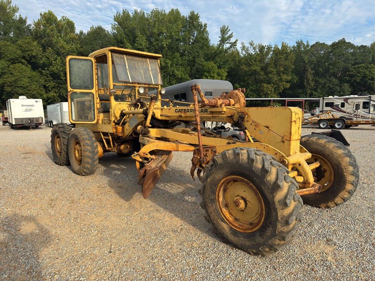 caterpillar-120-image-49