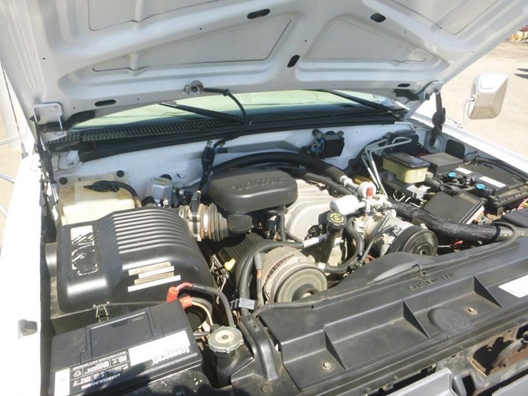 1997-chevrolet-3500-image-15