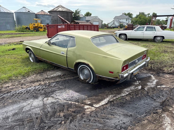 1974-ford-mustang-image-6