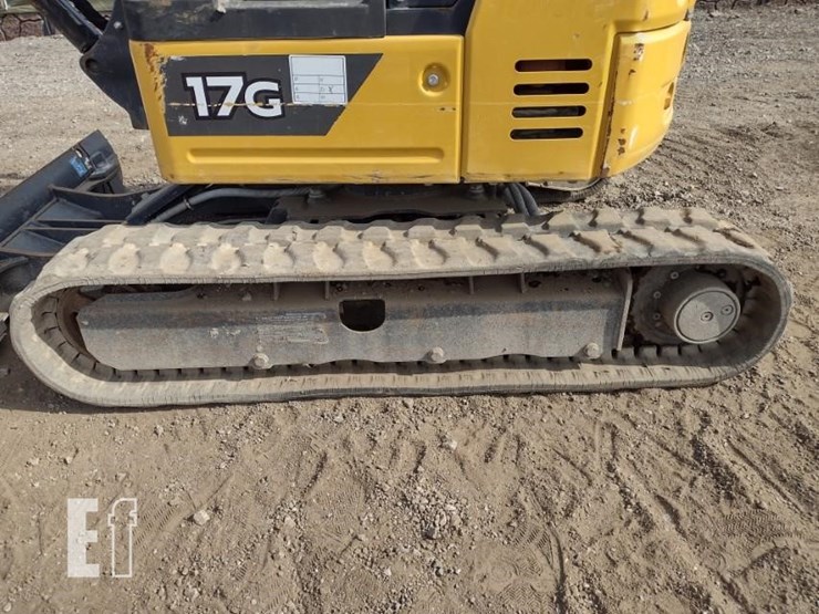2022-deere-17g-image-26