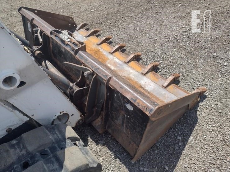 2020-bobcat-t590-image-18