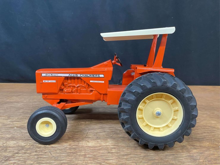 1/16-ac-190xt-landhandler-ertl-image-2