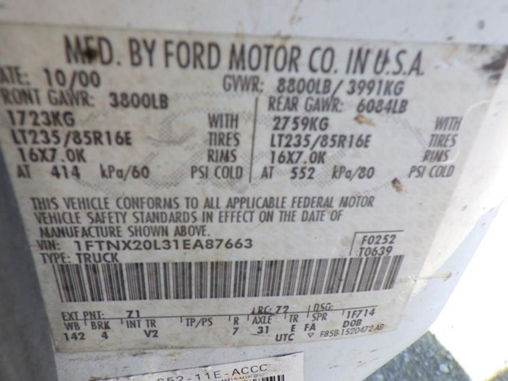 2001-ford-f250-image-16