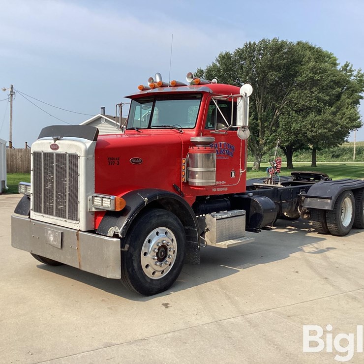 1993 PETERBILT 378