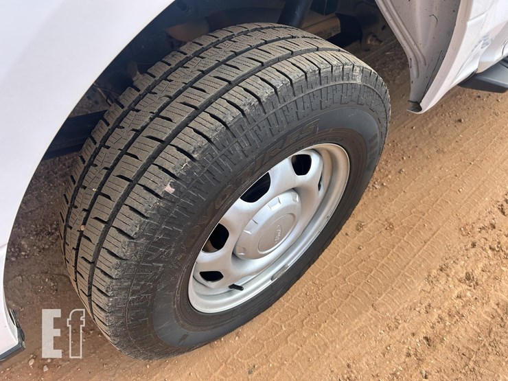 2020-ford-f150-image-11