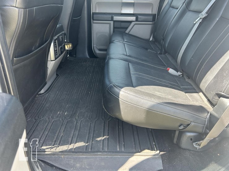2019-ford-f150-image-28