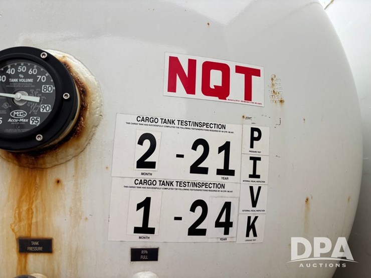 2012-kenworth-bottle-truck-(dr12101-unit-250)-image-40