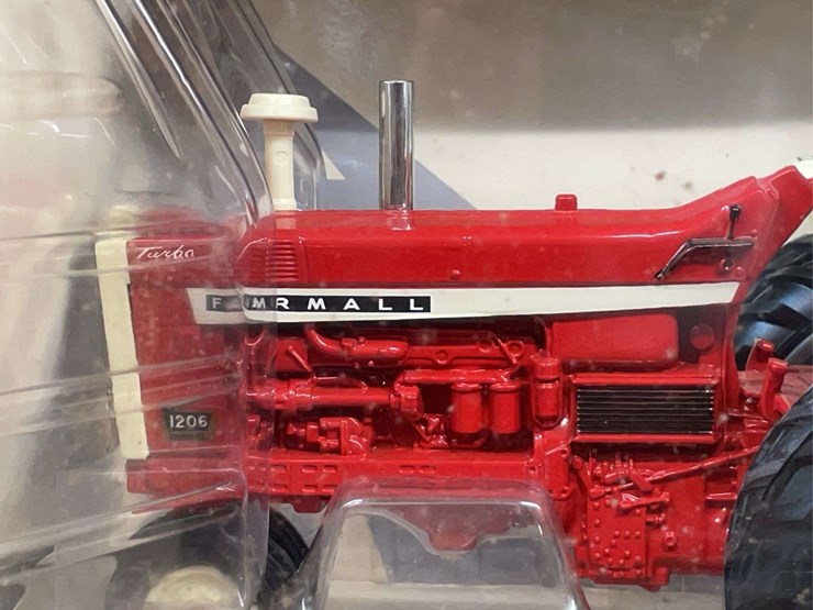 1/16-faramall-1206-40th-anniversary-nib-ertl-image-9