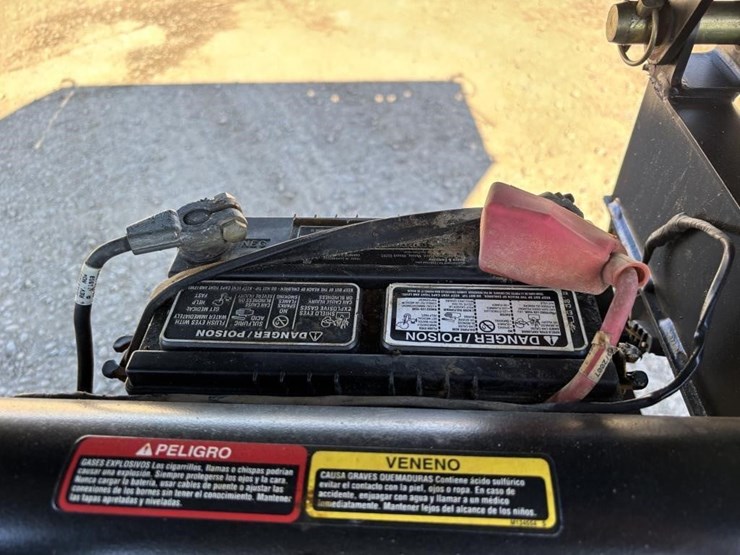 john-deere-gator-image-23